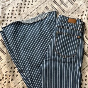 Judy Blue Super Flare Jeans Size 24
